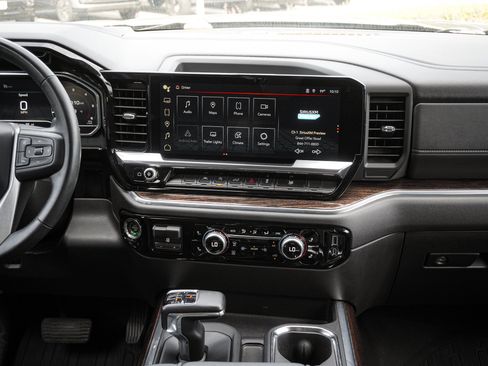 Used 2024 GMC Sierra 1500 Elevation AWD/4WD image 28