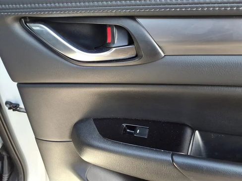 Used 2019 MAZDA CX-5 Touring image 14