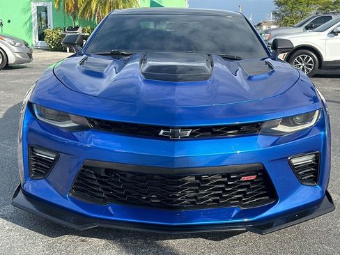Used 2018 Chevrolet Camaro SS image 8