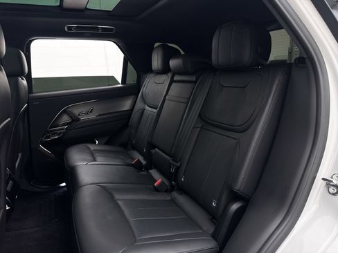 Used 2024 Land Rover Range Rover Sport SE AWD/4WD image 27