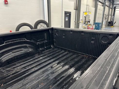 Used 2024 RAM 1500 Laramie image 16