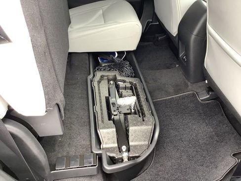 Used 2026 Hyundai Santa Cruz SEL image 14