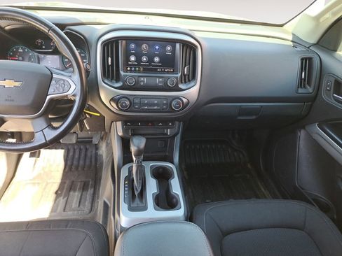 Used 2022 Chevrolet Colorado LT w/ Fleet Safety Package RWD image 10