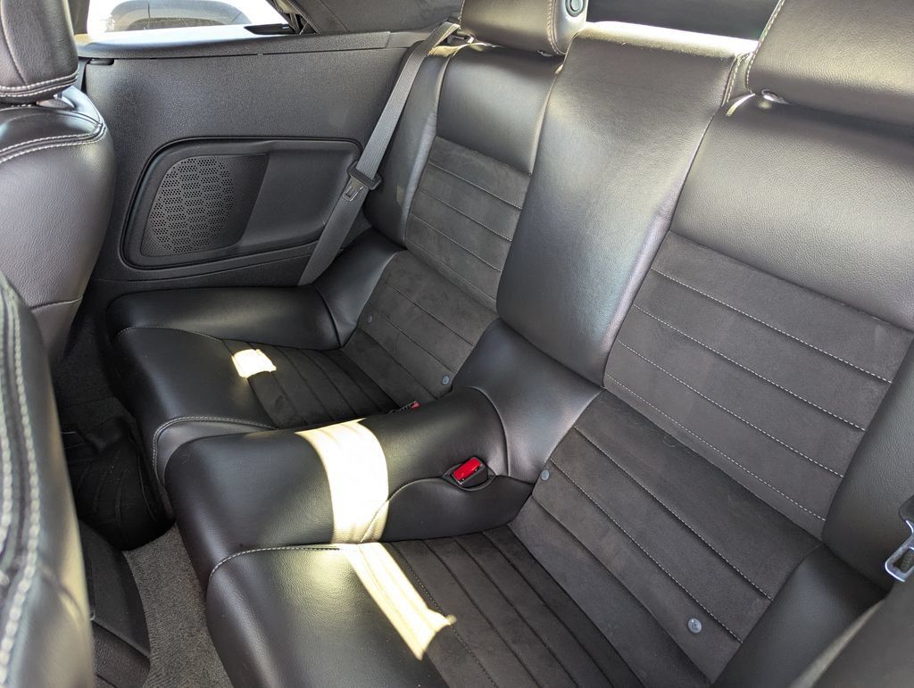 Used 2014 Ford Mustang GT Premium w/ Equipment Group 402A RWD image 29