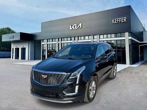 Used 2023 Cadillac XT5 Premium Luxury image 1