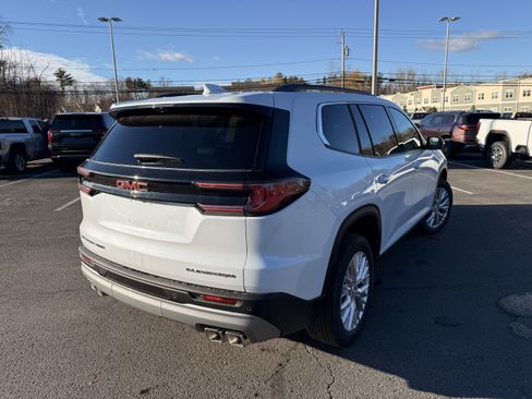 New 2026 GMC Acadia Elevation w/ Elevation Premium Package image 5