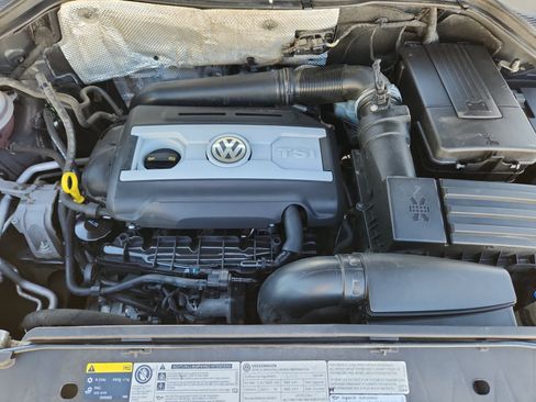 Used 2017 Volkswagen Tiguan Wolfsburg Edition AWD/4WD image 20