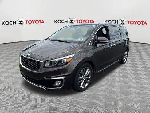 Used 2017 Kia Sedona SX Limited FWD image 3
