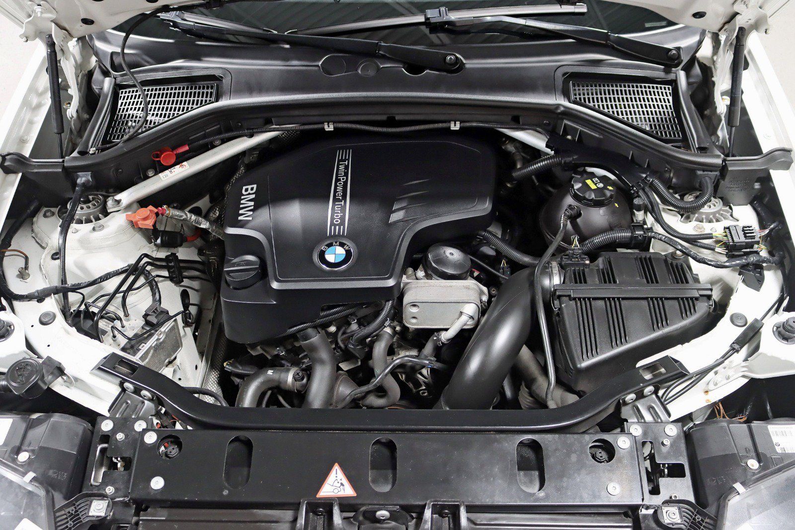 Used 2016 BMW X3 xDrive28i AWD/4WD image 35