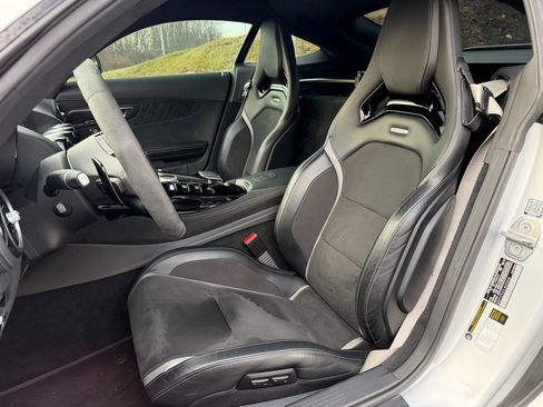 Used 2020 Mercedes-Benz AMG GT R image 8