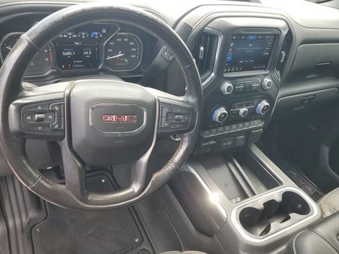 Used 2021 GMC Sierra 1500 AT4 w/ Technology Package AWD/4WD image 12