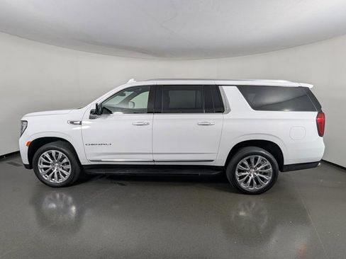 Used 2024 GMC Yukon XL Denali image 5