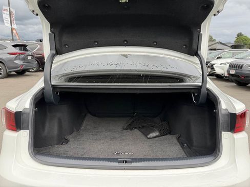 Used 2015 Lexus IS 250 w/ Navigation System Package RWD image 27