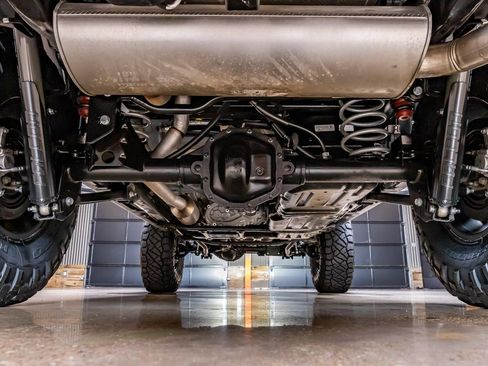 Used 2024 Jeep Wrangler Unlimited Rubicon w/ Technology Group AWD/4WD image 14