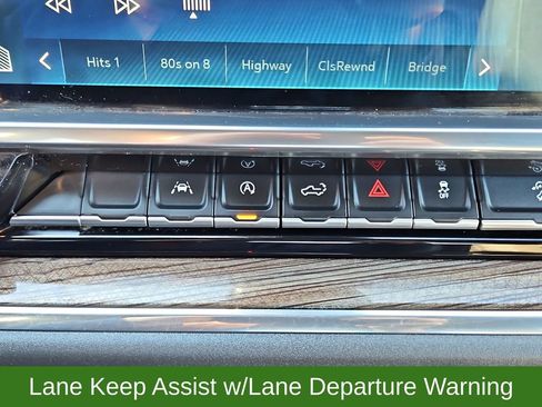 Used 2023 Chevrolet Silverado 1500 LT Trail Boss w/ Protection Package image 18