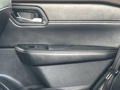 Certified 2023 Nissan Rogue SV w/ SV Premium B Package FWD image 16