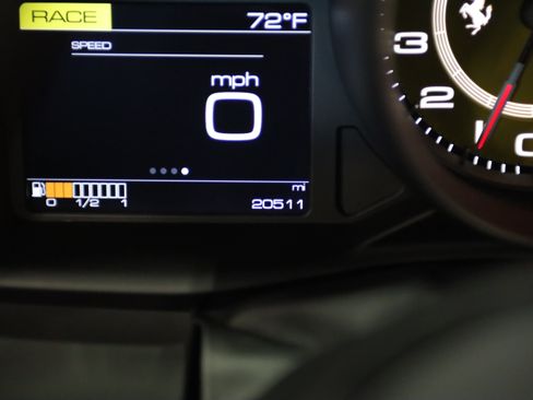Used 2016 Ferrari 488 GTB RWD image 21