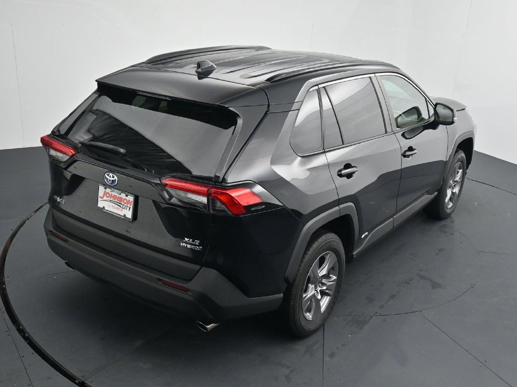 Used 2023 Toyota RAV4 XLE w/ Convenience Package AWD/4WD image 30