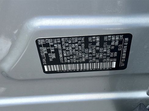Used 2024 Nissan Rogue SV image 33