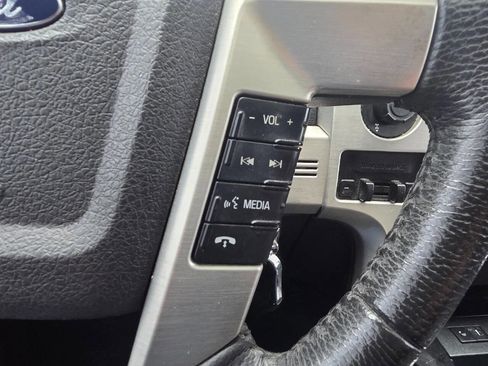 Used 2012 Ford F150 Platinum image 38