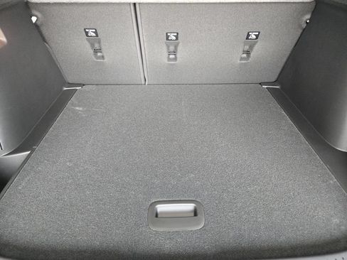 New 2026 Chevrolet Trax RS w/ Sunroof Package FWD image 37