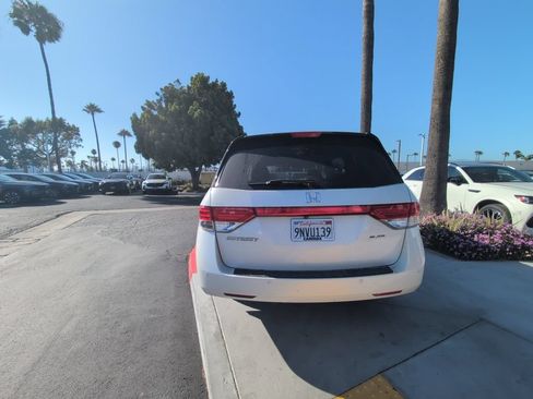Used 2016 Honda Odyssey Touring Elite image 19