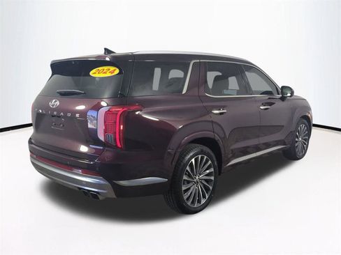 Used 2024 Hyundai Palisade Calligraphy FWD image 5