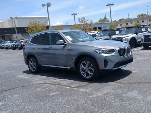 Used 2024 BMW X3 xDrive30i AWD/4WD image 1