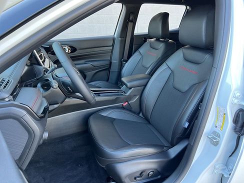 New 2026 Jeep Compass Trailhawk AWD/4WD image 21