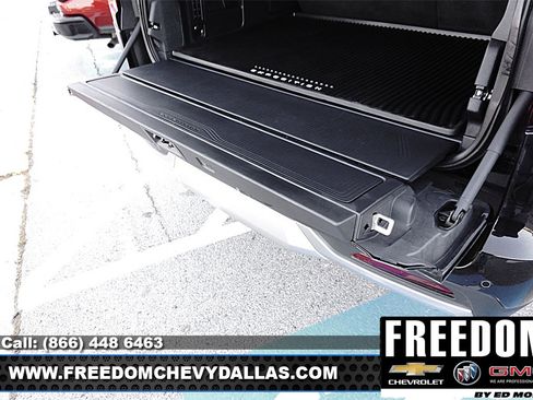 Used 2025 Ford Expedition Max Platinum image 41