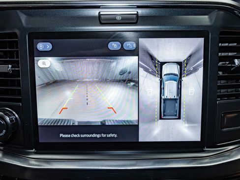 Used 2025 Ford F250 Lariat w/ Lariat Ultimate Package image 18