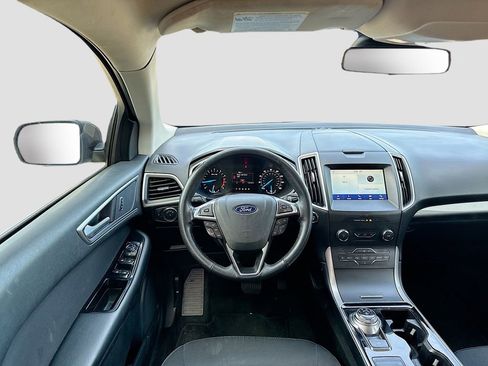 Used 2019 Ford Edge SEL image 21