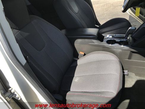 Used 2012 Chevrolet Equinox LT w/ Driver Convenience Package FWD image 22