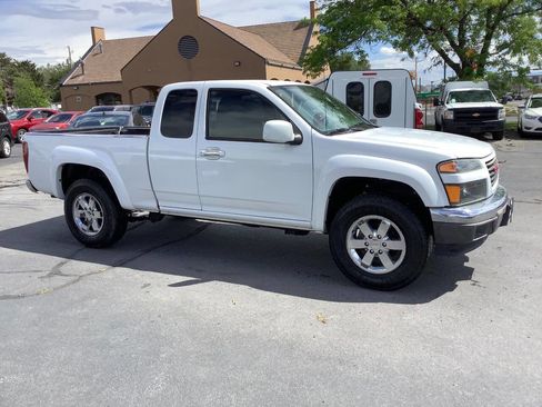 Used 2011 GMC Canyon SLE AWD/4WD image 1