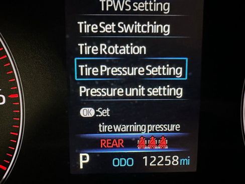 Used 2025 Toyota Corolla LE image 24