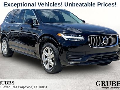 Used 2021 Volvo XC90 T5 Momentum w/ Climate Package