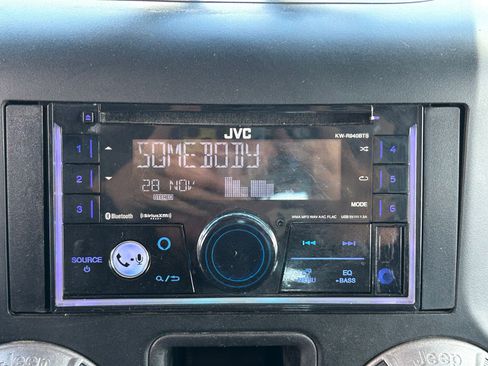 Used 2016 Jeep Wrangler Unlimited Sport w/ Connectivity Group image 20