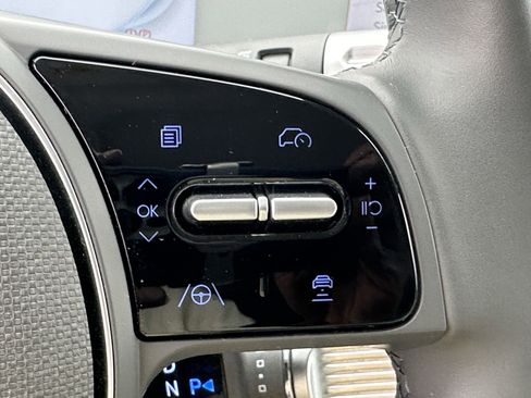 Used 2024 Hyundai Ioniq 5 Limited image 27