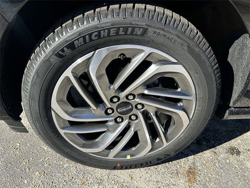 New 2025 Lincoln Navigator Reserve image 10