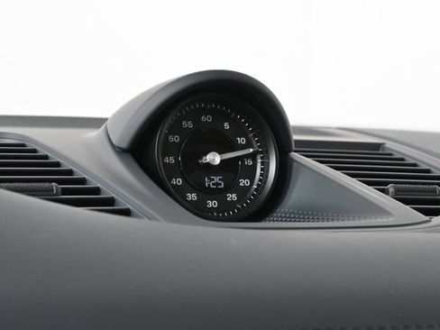 New 2026 Porsche Panamera 4 image 18