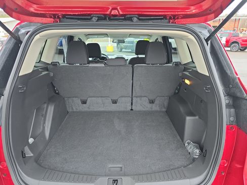 Used 2016 Ford Escape SE w/ Equipment Group 201A image 5