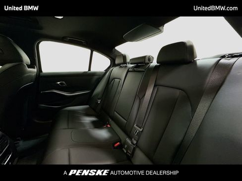 Certified 2025 BMW 330i Sedan image 13