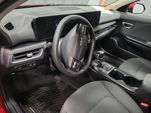 Used 2025 Kia K4 FWD image 16