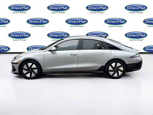 Used 2024 Hyundai Ioniq 6 SE RWD image 4