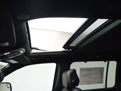 New 2026 Jeep Grand Wagoneer Limited image 21