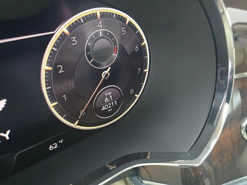 Used 2020 Bentley Flying Spur W12 w/ First Edition Specification image 7