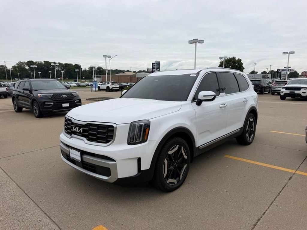 Used 2024 Kia Telluride S w/ S Sunroof Package AWD/4WD image 6