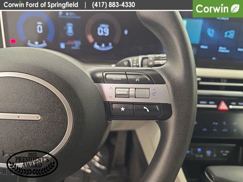 Used 2025 Hyundai Tucson SEL FWD image 32