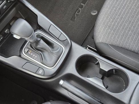 Used 2020 Kia Soul GT-Line FWD image 19