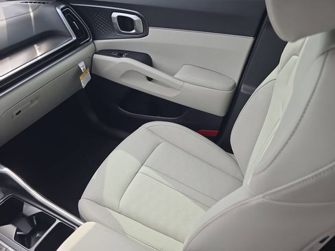 New 2026 Kia Sorento S FWD image 15